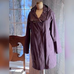 Eddie Bauer WeatherEdge Trench